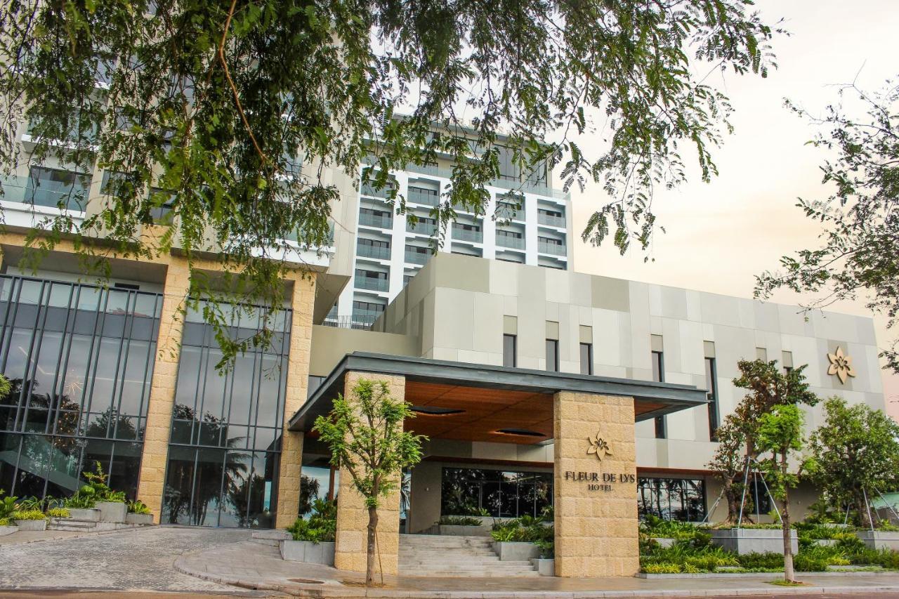 Fleur De Lys Hotel Quy Nhon Exterior photo