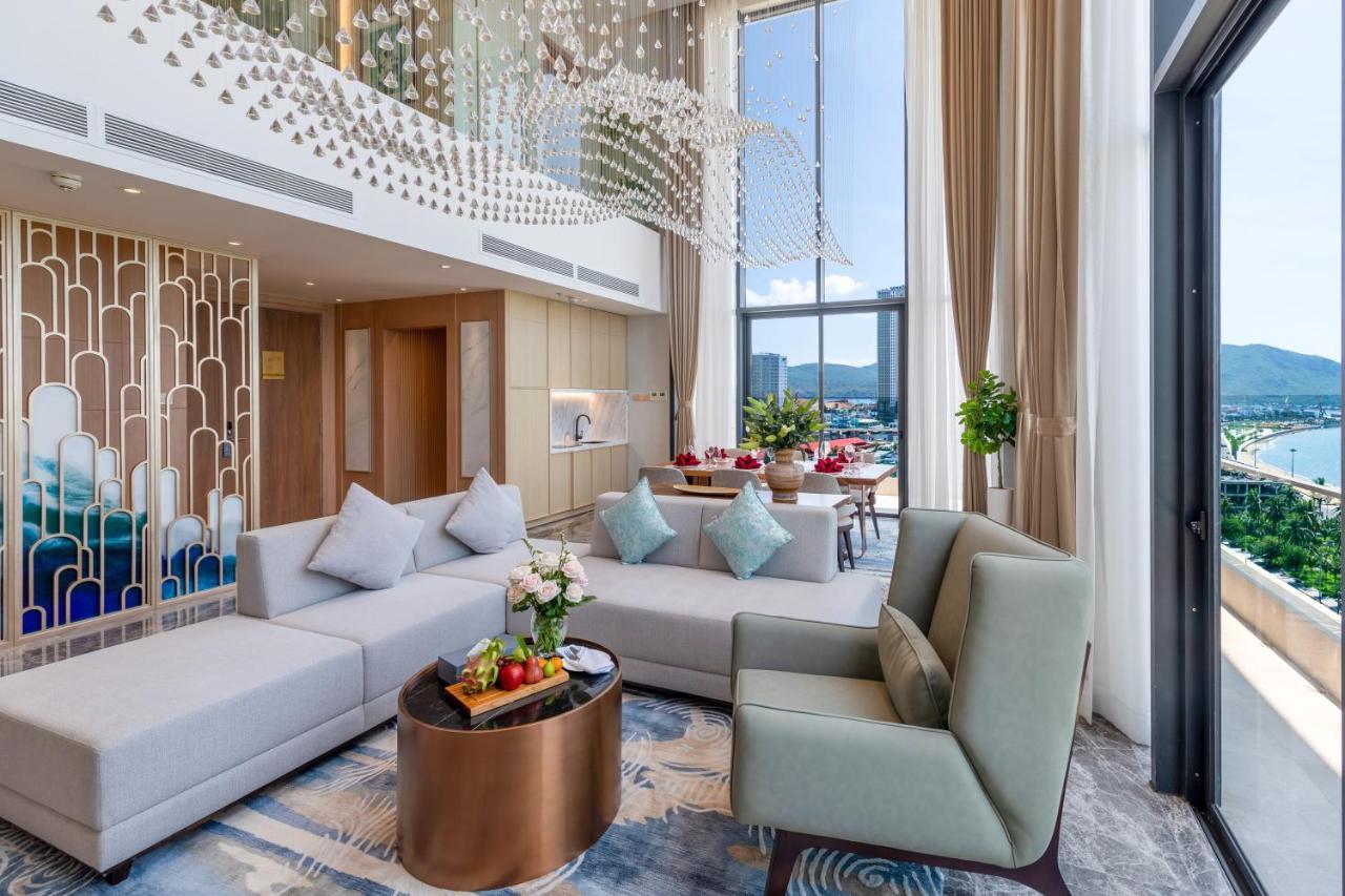 Fleur De Lys Hotel Quy Nhon Exterior photo
